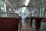 高野山ケーブルカー 内装